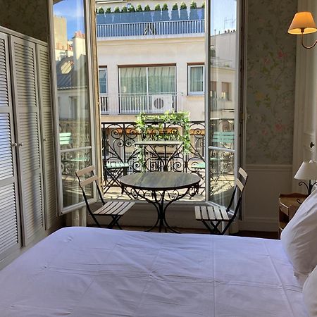 Bed And Breakfast Paris Quartier Champs-Elysees Eksteriør billede